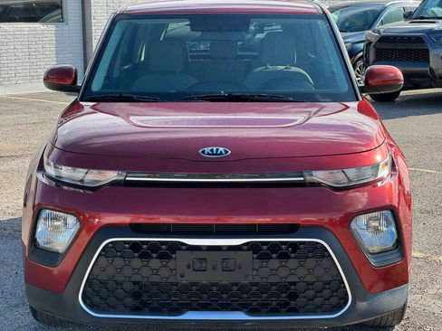 Used 2020 Kia Soul LX FWD image 10