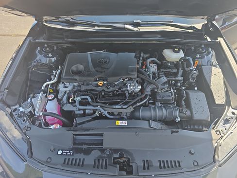 Certified 2025 Toyota Camry SE FWD image 29