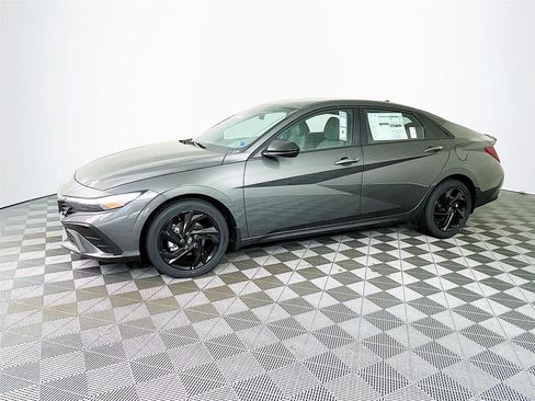 New 2026 Hyundai Elantra Sport FWD image 3