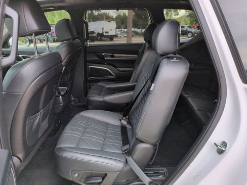 Used 2025 Kia Telluride SX Prestige X-Pro AWD/4WD image 22