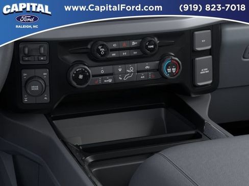 New 2026 Ford F250 XLT w/ XLT Premium Package AWD/4WD image 15