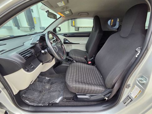 Used 2012 Scion iQ w/ Rear Speaker Pkg FWD image 12