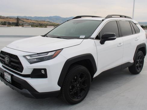 Certified 2023 Toyota RAV4 TRD Off-Road w/ TRD Off-Road Weather Package AWD/4WD image 6