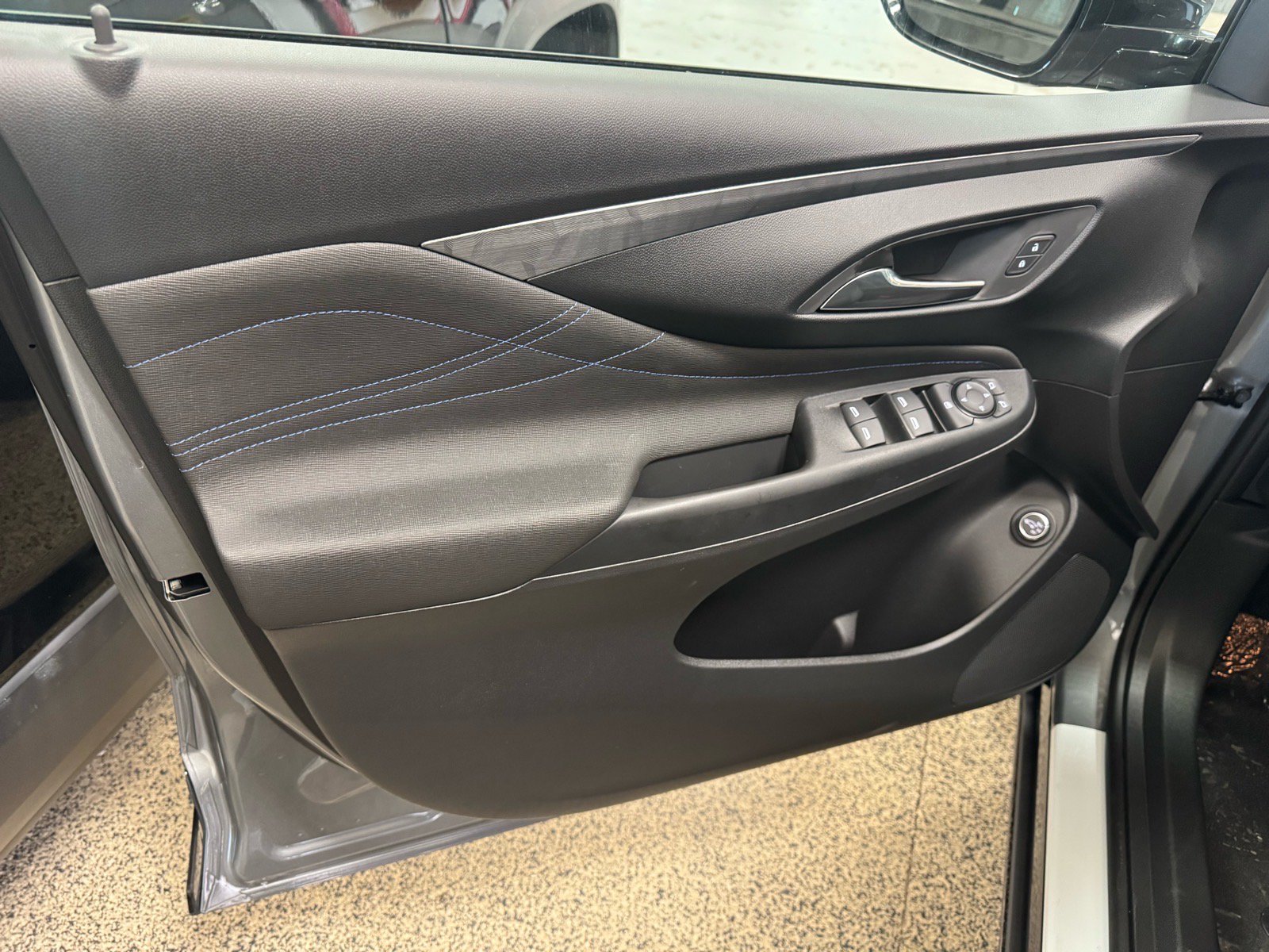 New 2026 Buick Envista Sport Touring w/ Convenience I Package FWD image 14