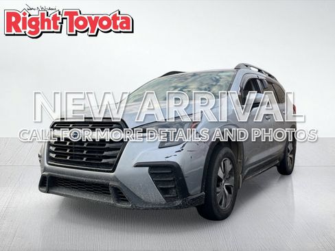 Used 2024 Subaru Ascent Premium w/ Convenience Package AWD/4WD image 1