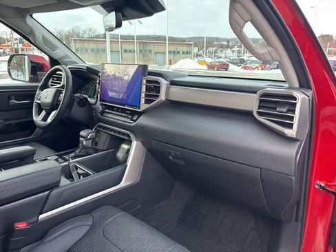 Used 2023 Toyota Tundra Limited image 11