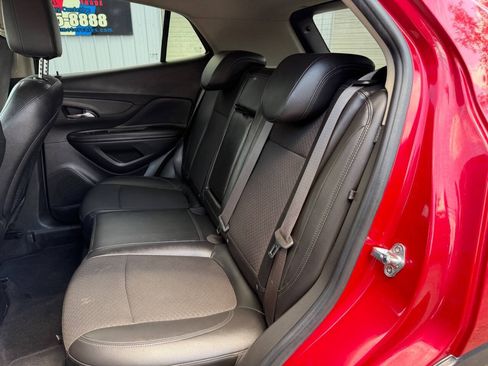 Used 2018 Buick Encore Sport Touring AWD/4WD image 9