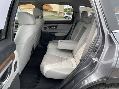 Used 2021 Honda CR-V Touring image 16