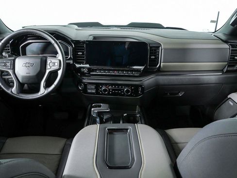 Used 2022 Chevrolet Silverado 1500 ZR2 w/ Technology Package AWD/4WD image 20