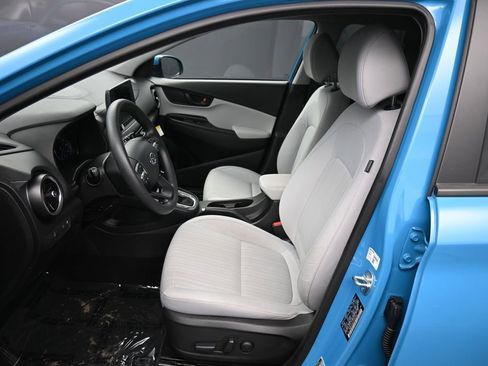 Certified 2023 Hyundai Kona SEL w/ Cargo Package AWD/4WD image 18
