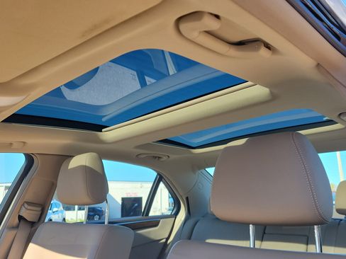 Used 2010 Mercedes-Benz E 350 E 350 Luxury image 35