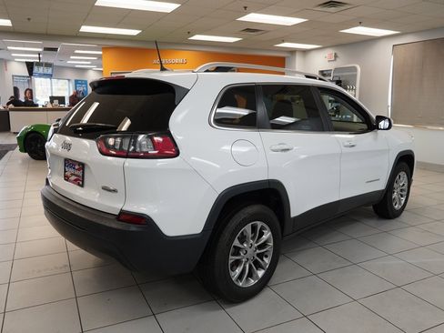 Used 2020 Jeep Cherokee Latitude Plus image 14