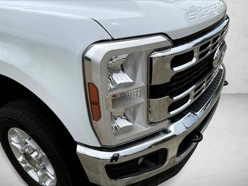 Used 2026 Ford F250 XLT AWD/4WD image 30