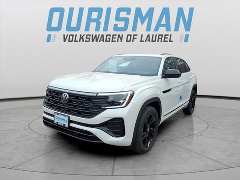 New 2026 Volkswagen Atlas Cross Sport SEL R-Line AWD/4WD image 1