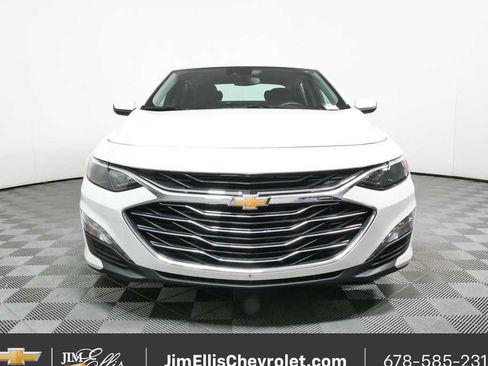 Used 2025 Chevrolet Malibu LT FWD image 32