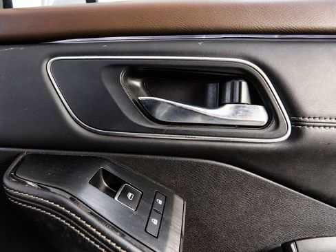 Used 2023 Nissan Rogue Platinum w/ Platinum Premium Package image 46