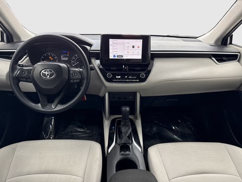 Used 2024 Toyota Corolla Cross L FWD image 20