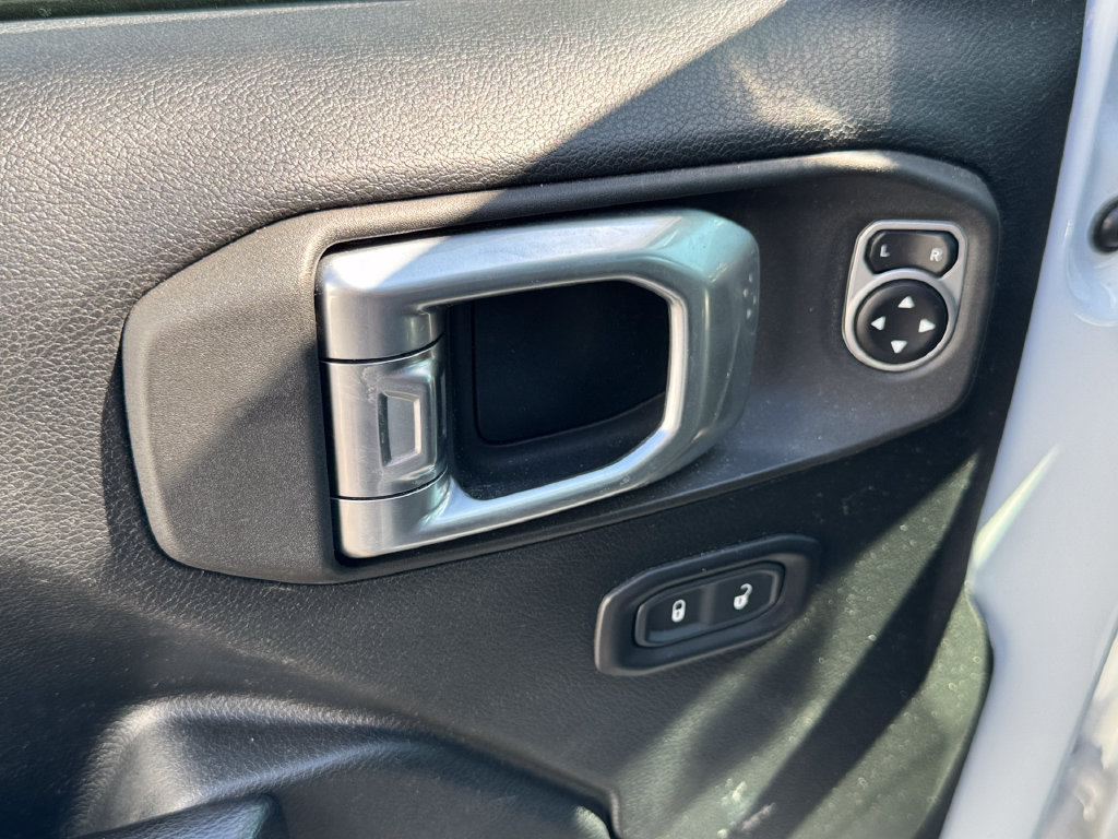 Used 2020 Jeep Wrangler Unlimited Sport AWD/4WD image 10