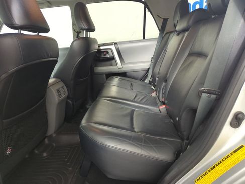 Used 2011 Toyota 4Runner SR5 w/ Premium Pkg w/Leather RWD image 19