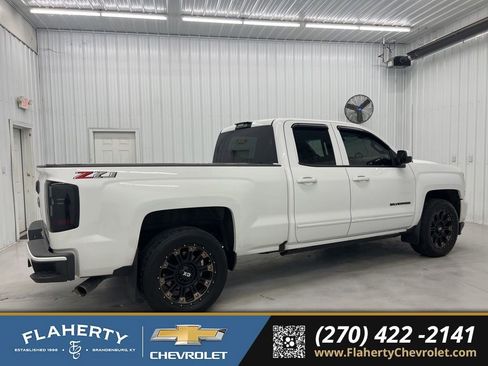 Used 2019 Chevrolet Silverado 1500 LT w/ All Star Edition image 2