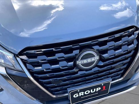 Certified 2023 Nissan Kicks SR FWD image 29