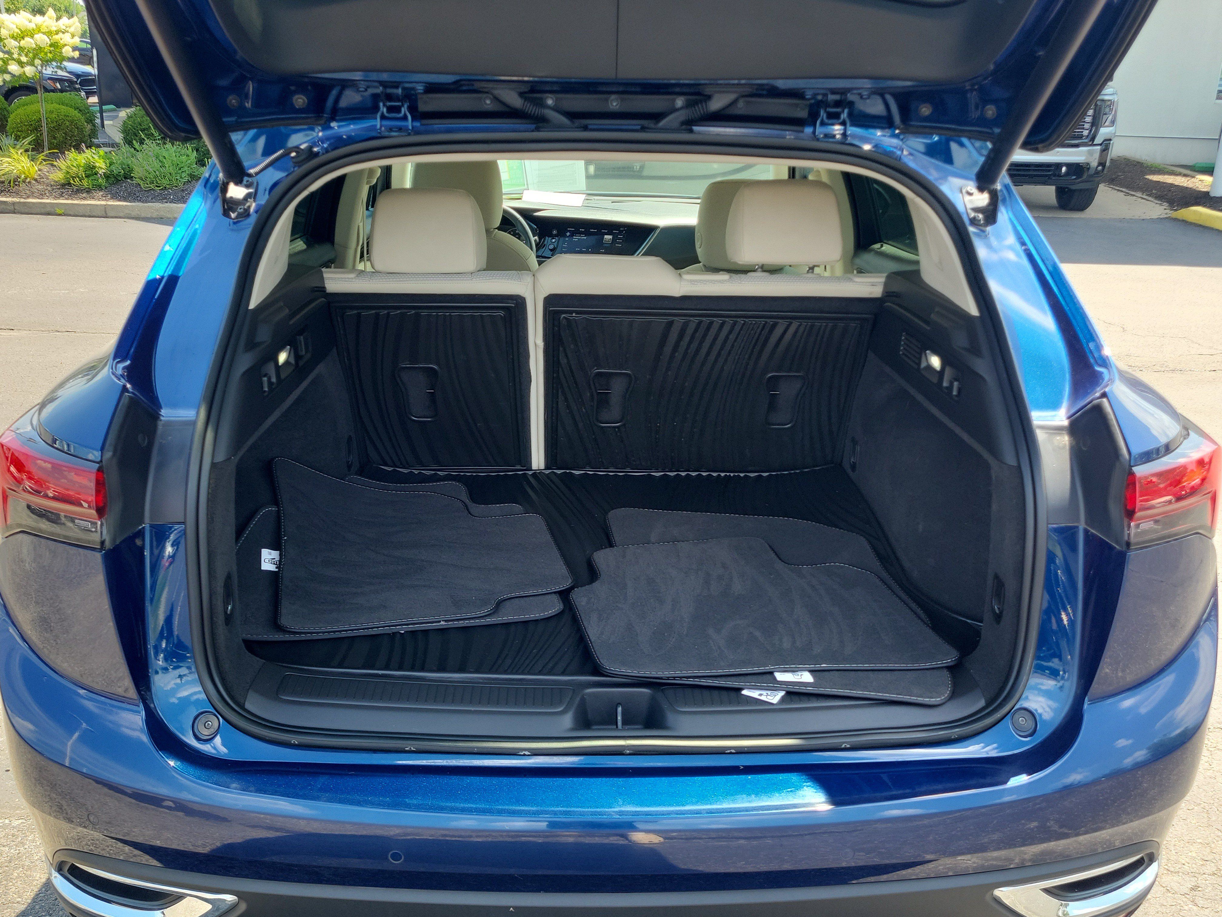 Used 2023 Buick Envision Preferred FWD image 8