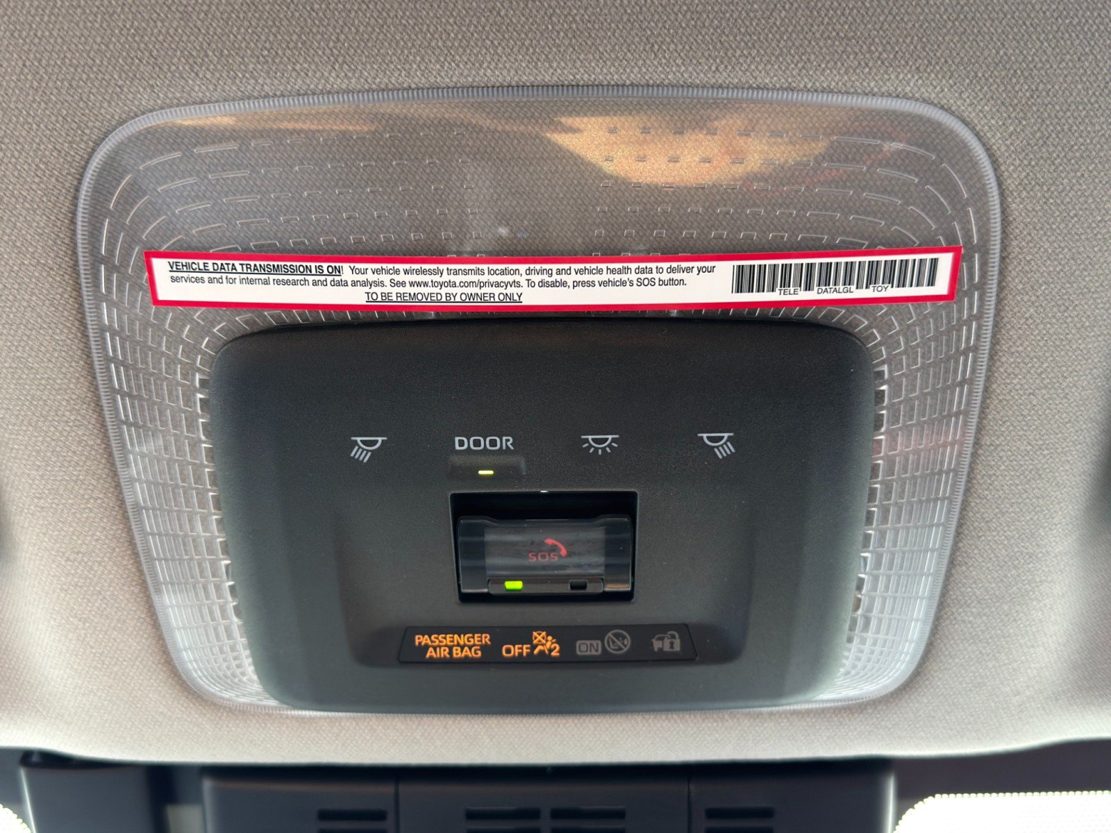 Used 2024 Toyota Prius Prime FWD image 32