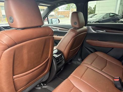 Certified 2024 Cadillac XT5 Sportv w/ Technology Package AWD/4WD image 28