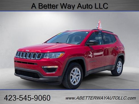Used 2018 Jeep Compass Sport w/ Tech Group FWD image 1