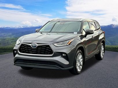 Used 2023 Toyota Highlander Limited