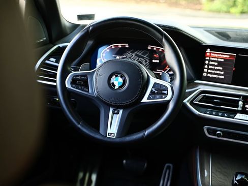 Used 2023 BMW X5 xDrive40i w/ M Sport Package AWD/4WD image 27