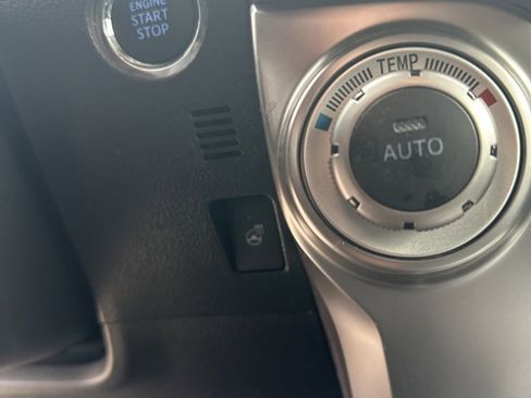 Used 2024 Toyota 4Runner Limited image 33