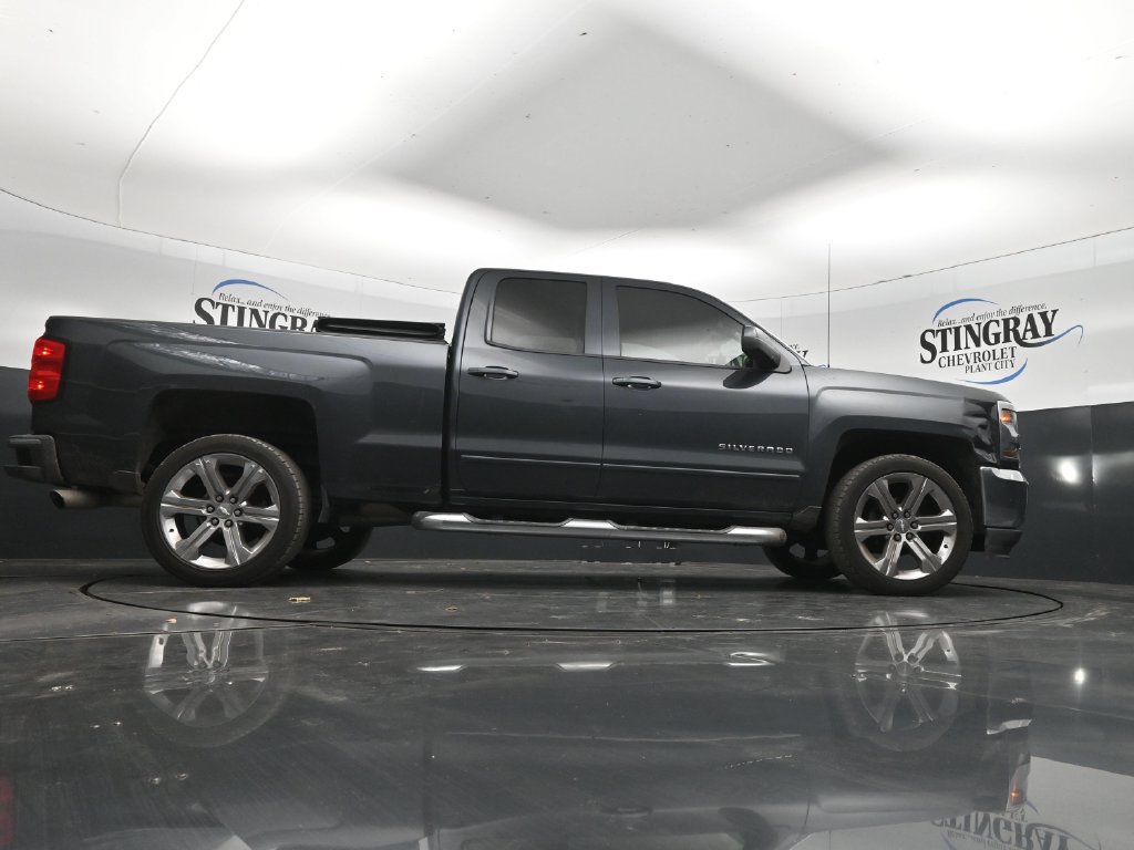 Used 2019 Chevrolet Silverado 1500 LT w/ LPO, Chrome Package RWD image 33