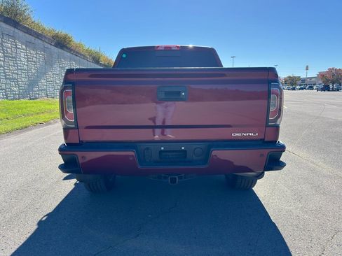 Used 2017 GMC Sierra 1500 Denali AWD/4WD image 6
