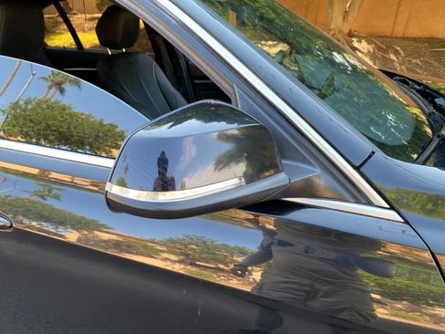 Used 2018 BMW 330i Sedan RWD image 22