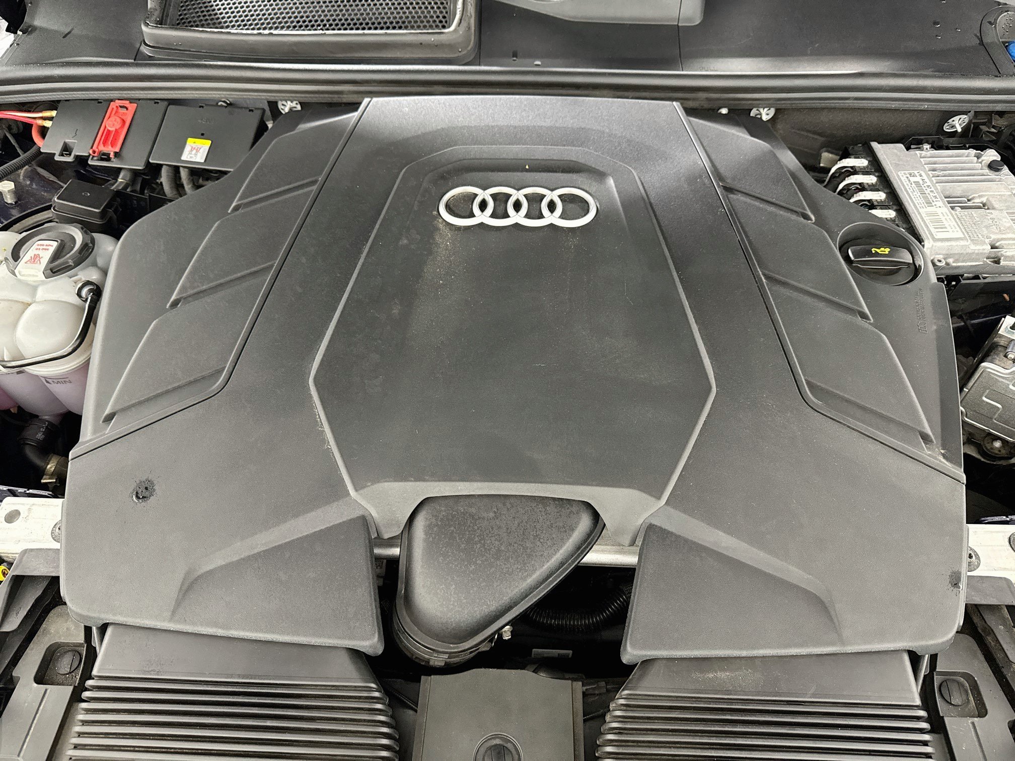 Used 2022 Audi Q7 3.0T Premium Plus w/ Premium Plus Package AWD/4WD image 33