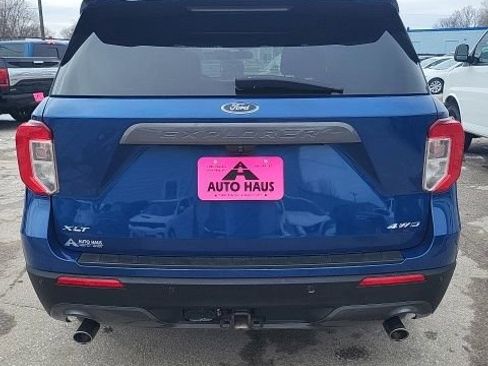 Used 2021 Ford Explorer XLT w/ Equipment Group 202A image 24