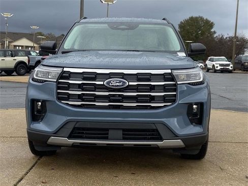 New 2026 Ford Explorer Active w/ Active Comfort Package image 6