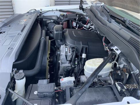 Used 2015 Chevrolet Silverado 2500 W/T RWD image 9