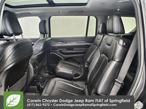 Certified 2022 Jeep Grand Cherokee L Limited image 32