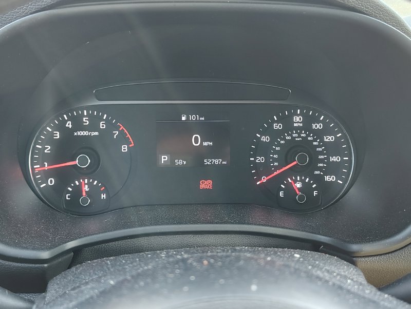 Used 2021 Kia Soul LX FWD image 16