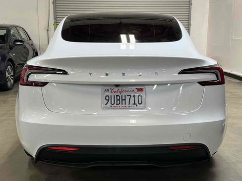 Used 2025 Tesla Model 3 Long Range image 29