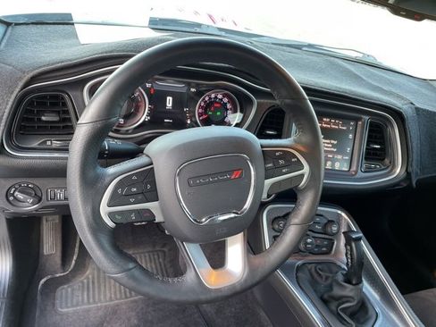 Used 2016 Dodge Challenger R/T Scat Pack image 28