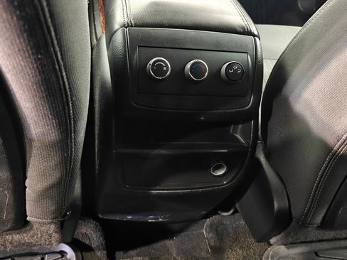 Used 2013 Chevrolet Traverse LT w/ All-Star Edition image 26