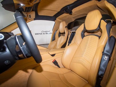 Used 2023 Chevrolet Corvette Stingray Premium Cpe w/ Z51 Performance Package image 13