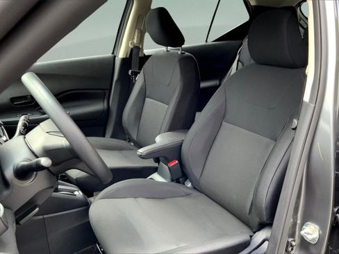 New 2025 Nissan Kicks Play S FWD image 10