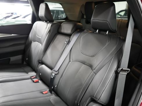 Used 2023 INFINITI QX60 Luxe w/ Cargo Package FWD image 17
