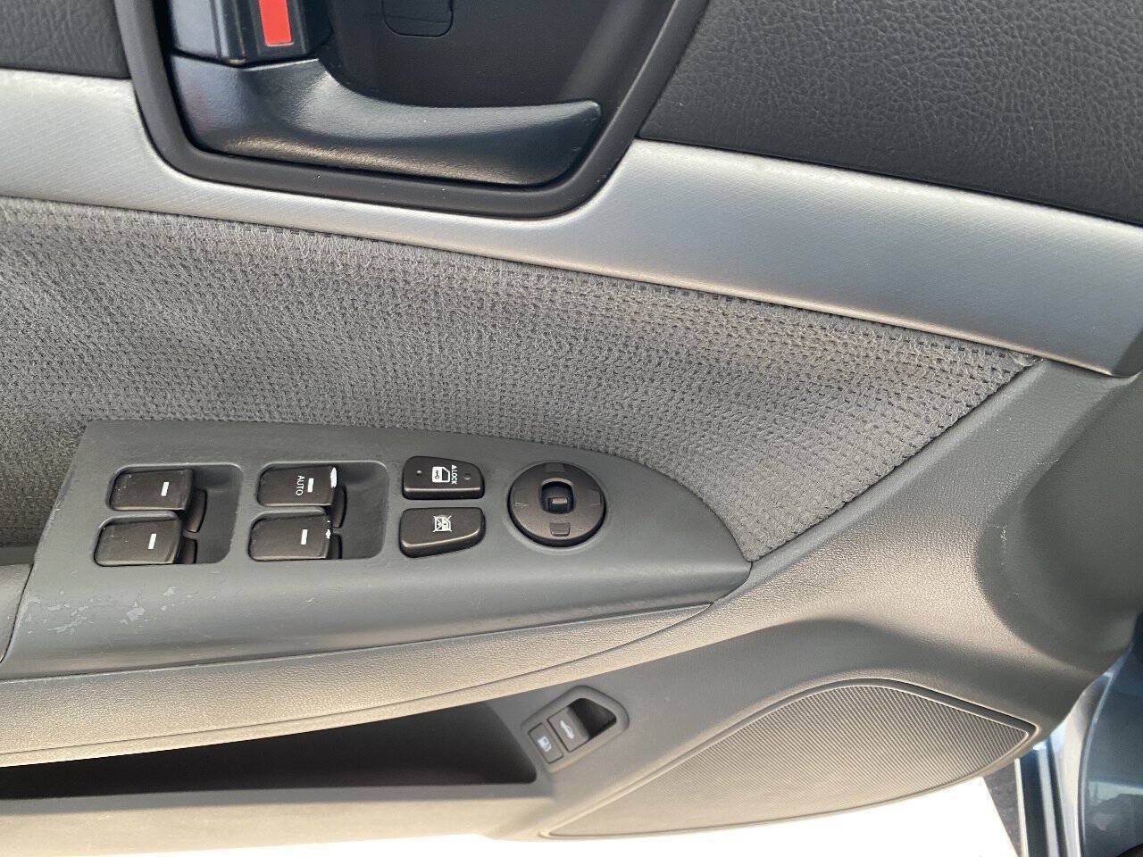 Used 2009 Hyundai Sonata GLS FWD image 28