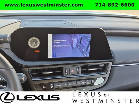 Used 2025 Lexus ES 300h w/ Premium Package FWD image 20