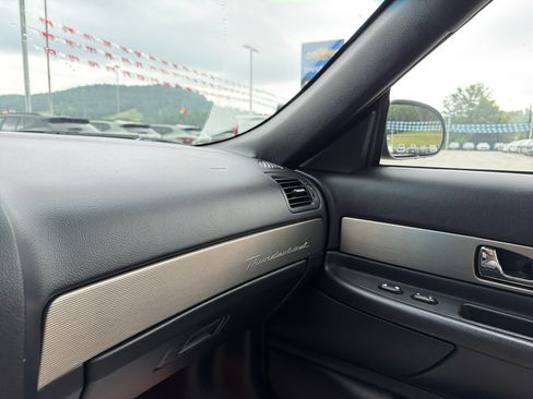 Used 2004 Ford Thunderbird RWD image 20